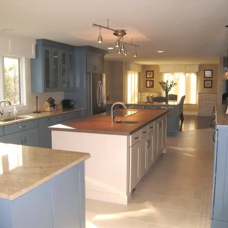 Kitchen and dining area