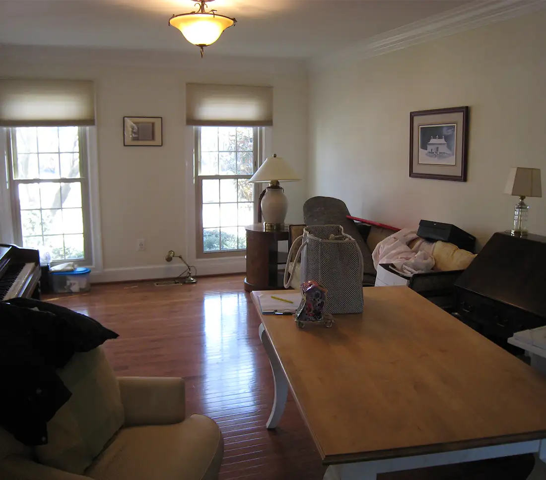 Living room before staging