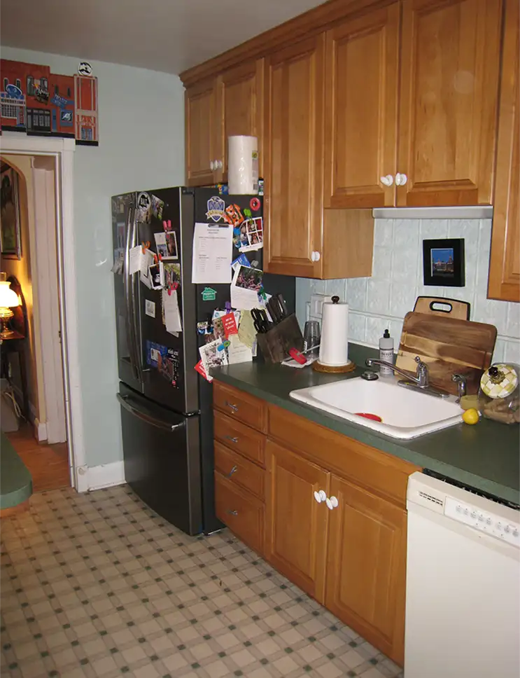 Kitchen before renovation