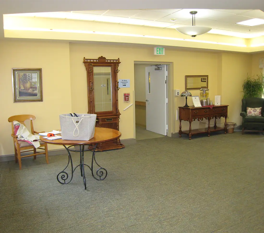 Common area before renovation